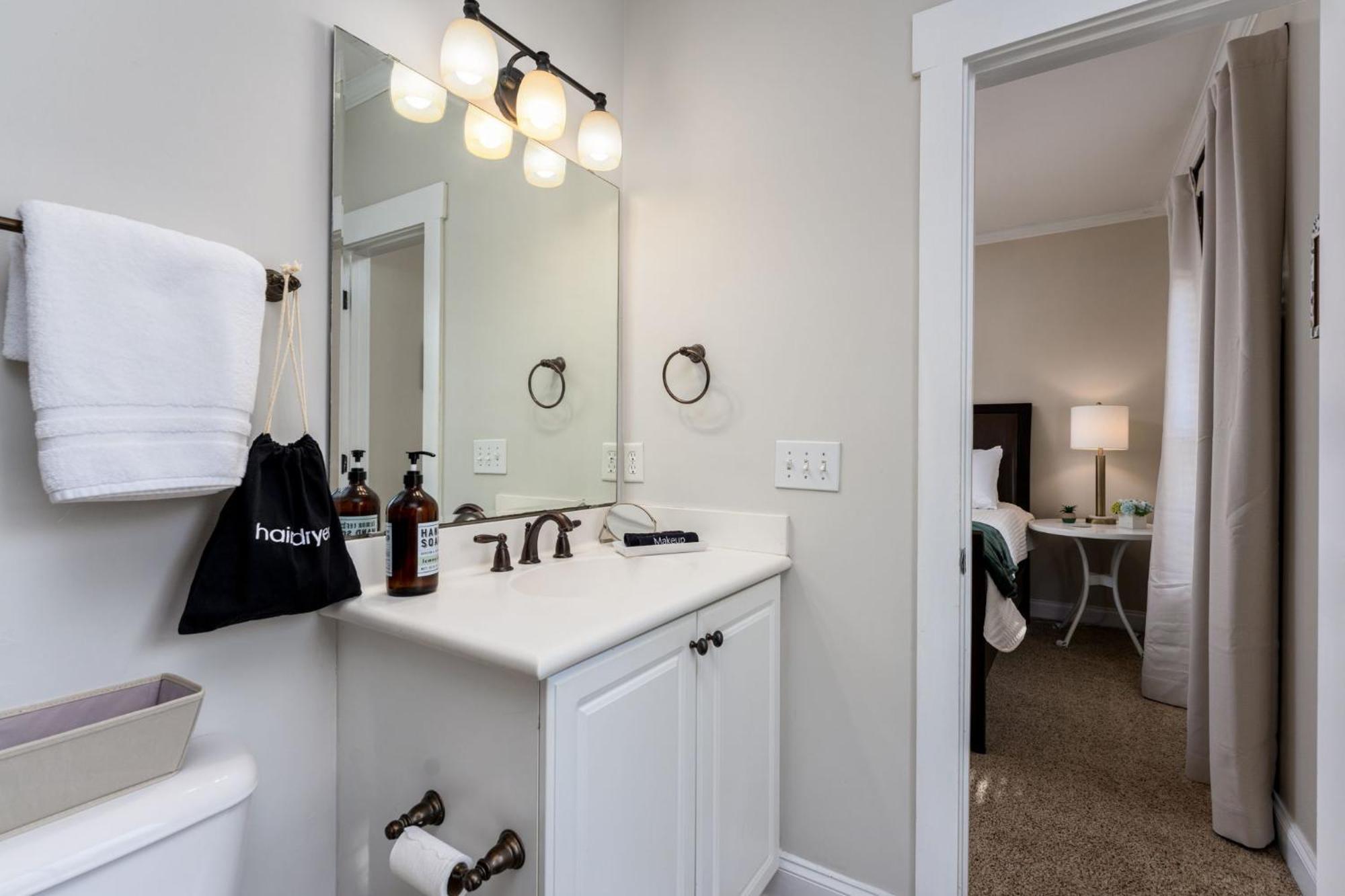 Downtown Wilmington Home ~ Pet Friendly Exterior foto